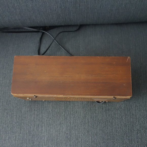 Vintage Philco Ford Radio R725WA.0382003 27-13723-2 Made in Taiwan LL-24032 - Picture 12 of 14